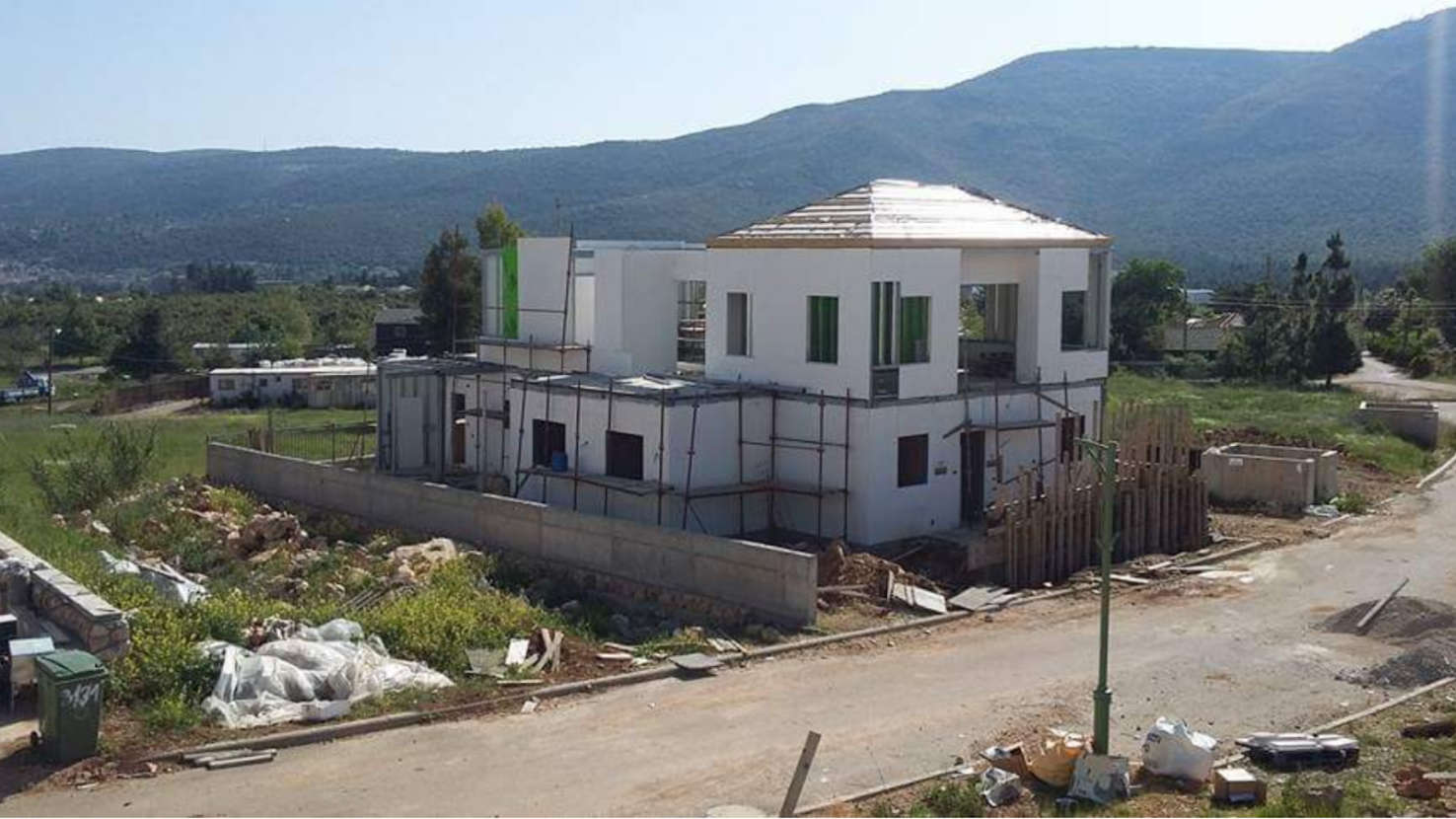 ????  גמר מבנים חיצוני – שיקום וחזרה לחיים של מבנה ישן gallery